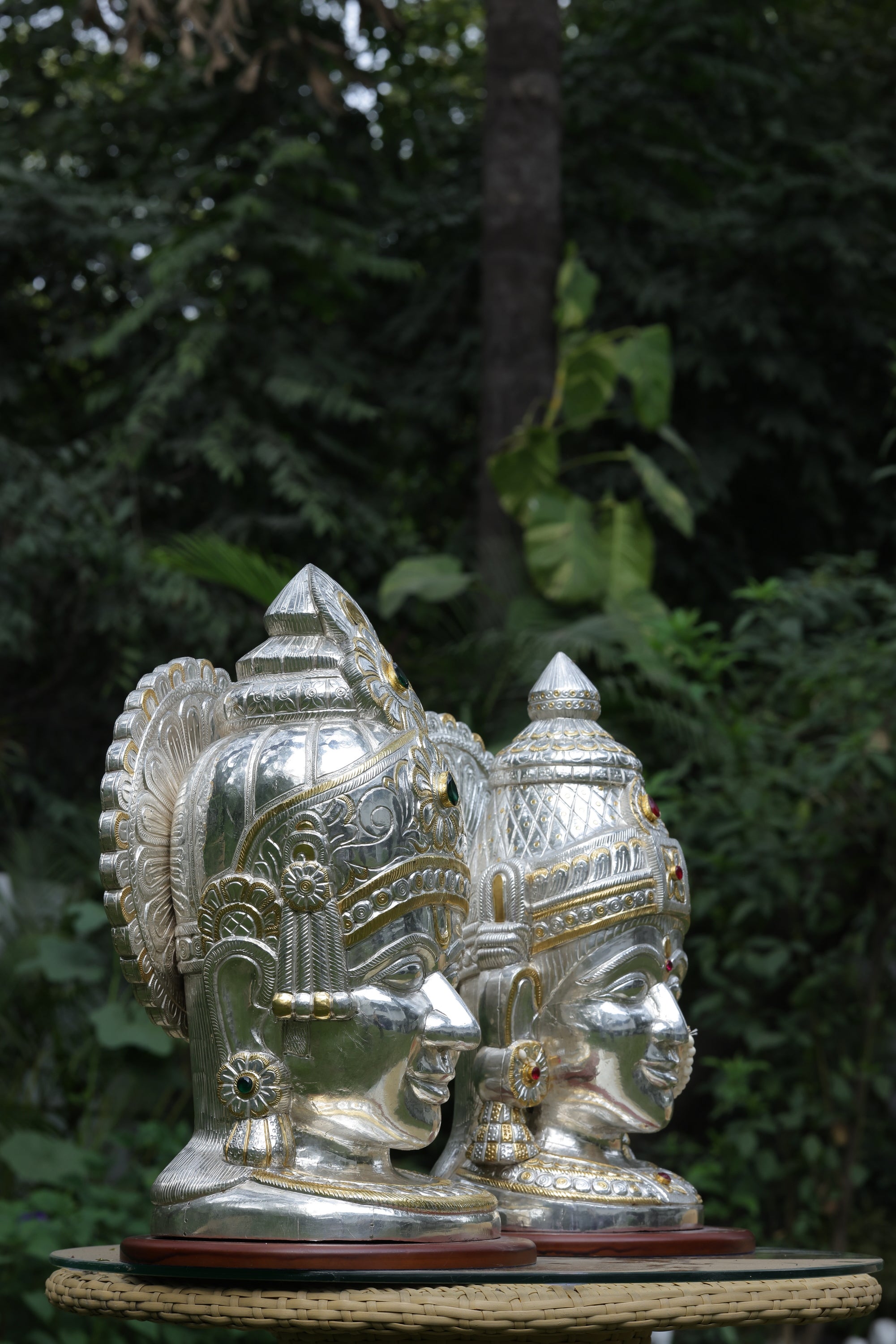 Goddess Lakshmi and Lord Vishnu Statue 17