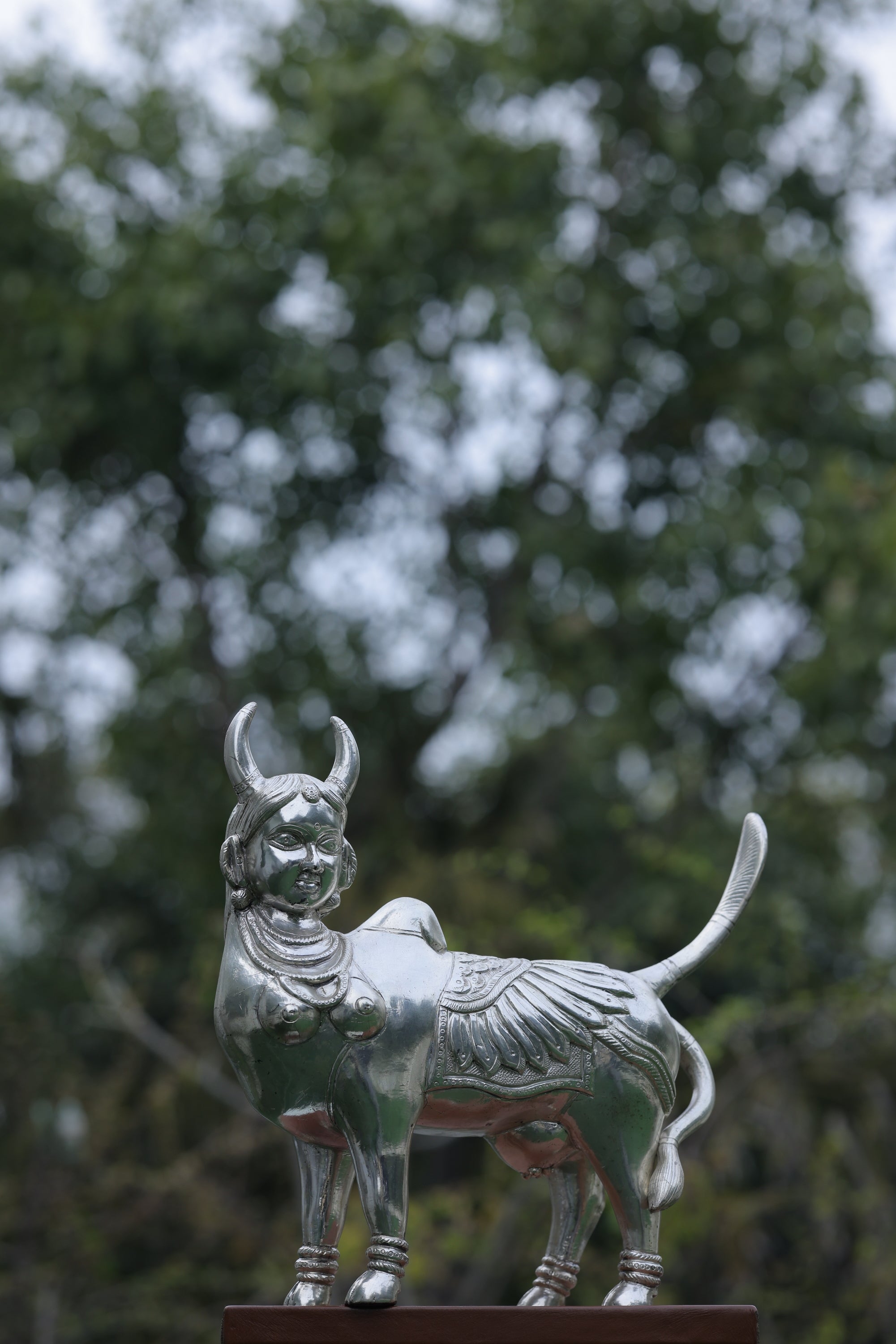 Kamdhenu cow statue 2