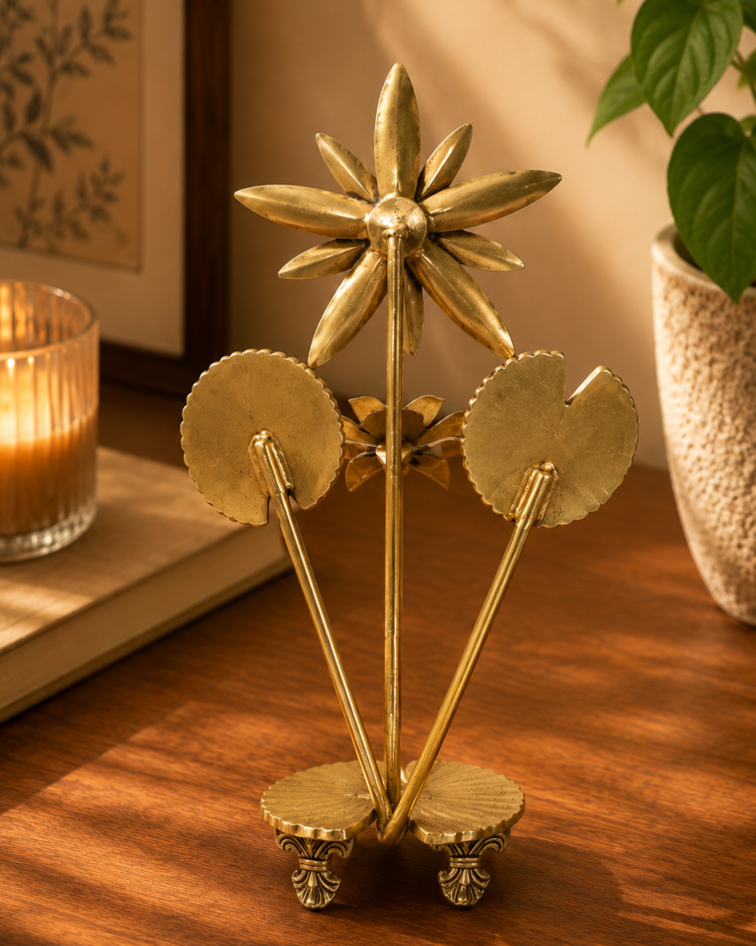 BRASS FLOWER STAND