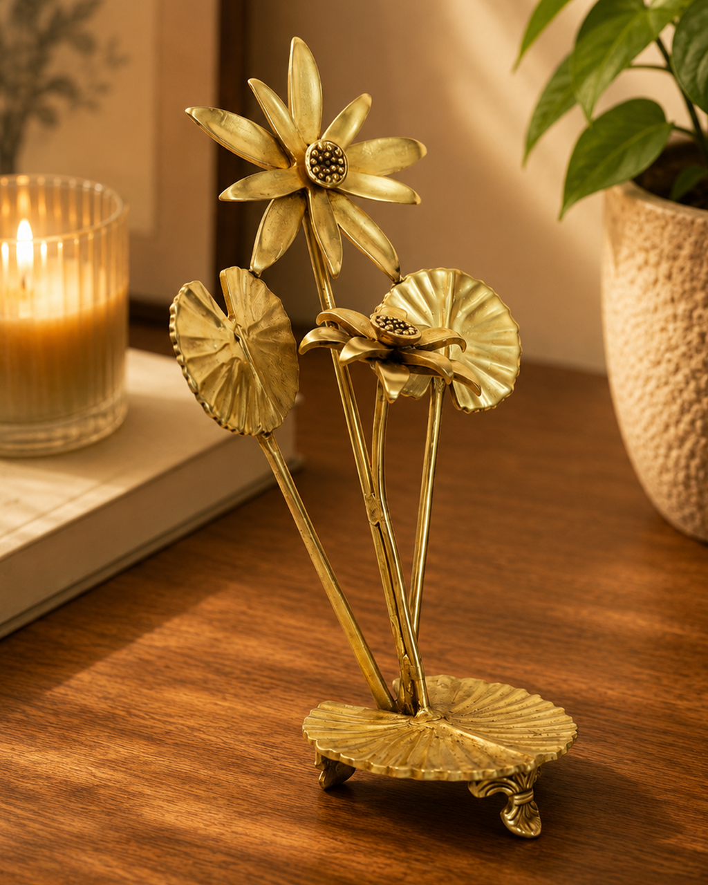 BRASS FLOWER STAND