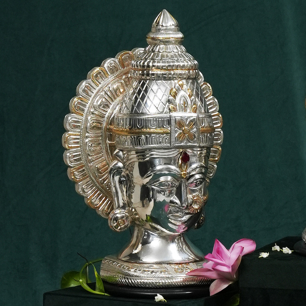 Goddess Lakshmi and Lord Vishnu Statue 1