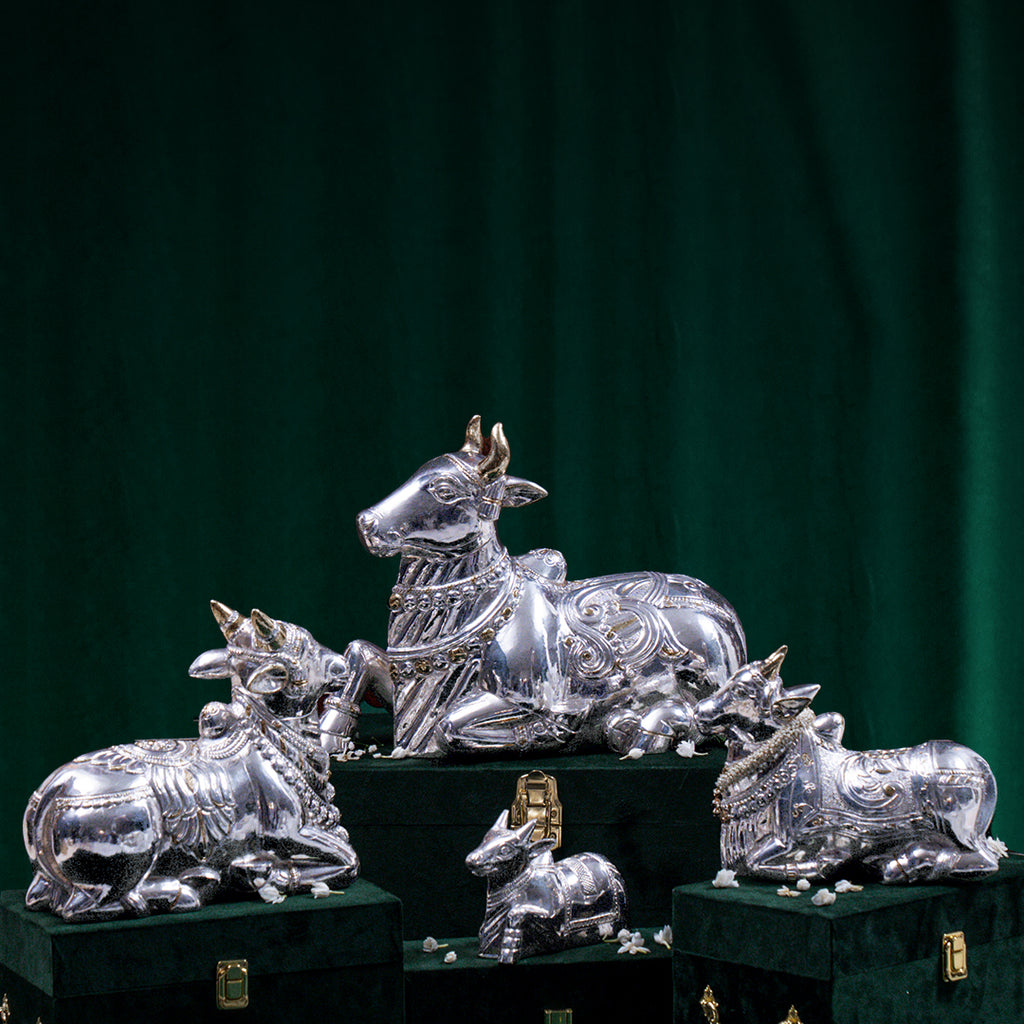 silver nandi statue 1