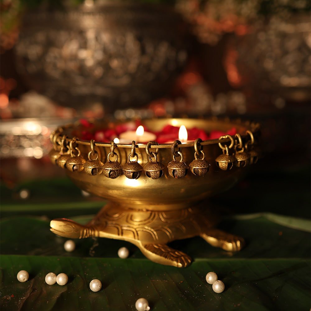 KACHYAP URLI (8 INCH)