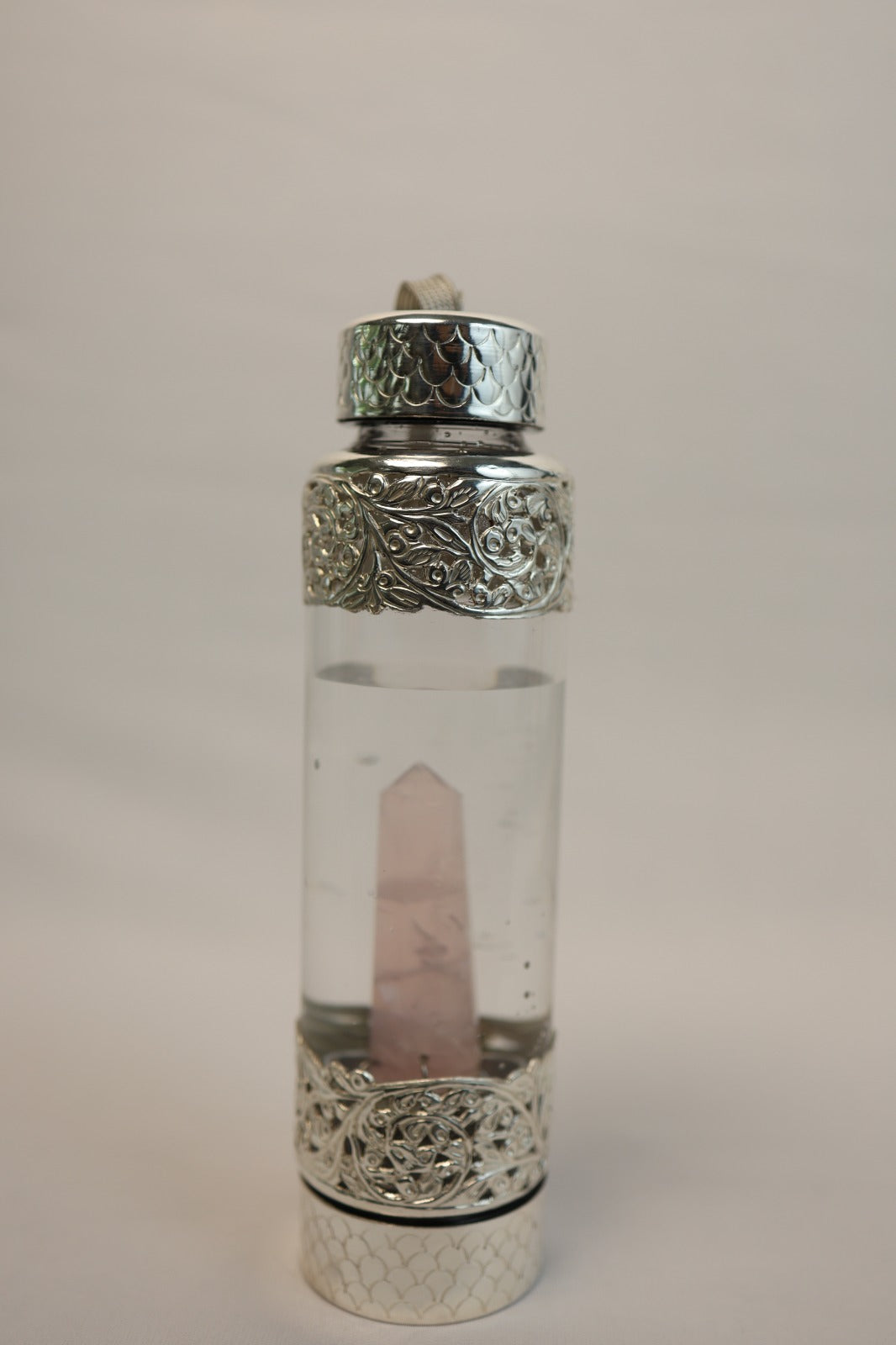 SILVER GLASS ROSE QUARTZ BOTTLE 750 ML
